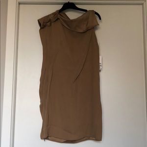 New w/tags 2b RYCH asymmetric tan/gold dress